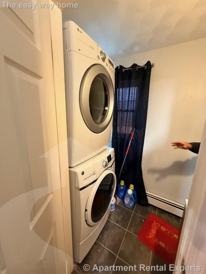 87 Bradford St - Photo 6 of 8