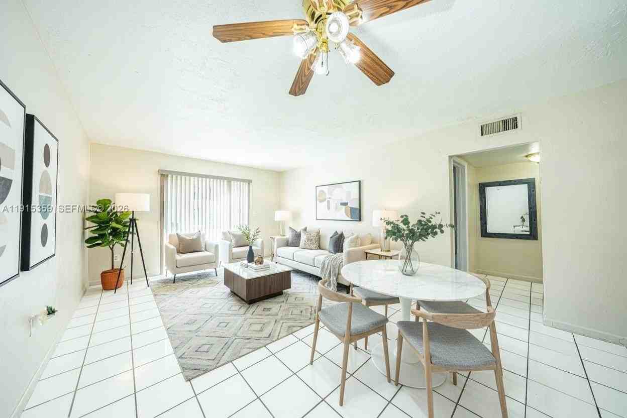 1225 W 35th St #31A - Photo 6 of 14