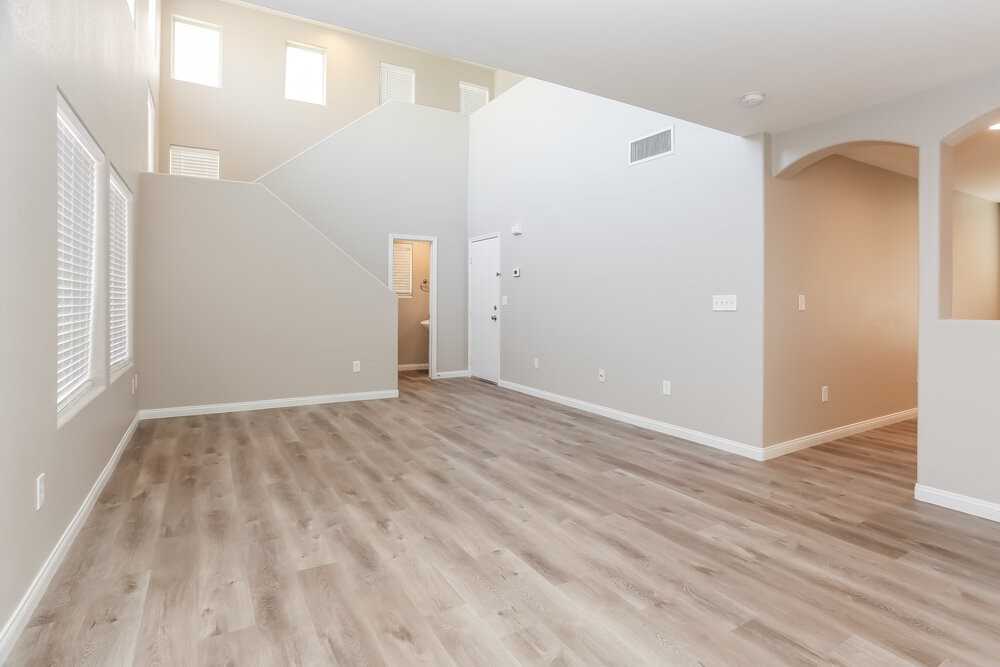 5256 Soledad Summit Ave - Photo 5 of 17