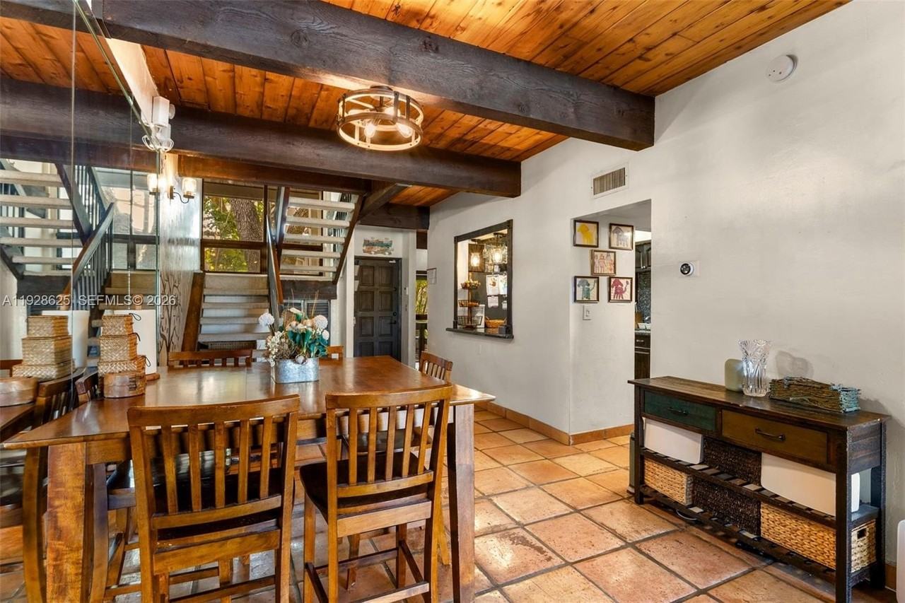 19440 Ne 26th Ave #53B - Photo 5 of 30