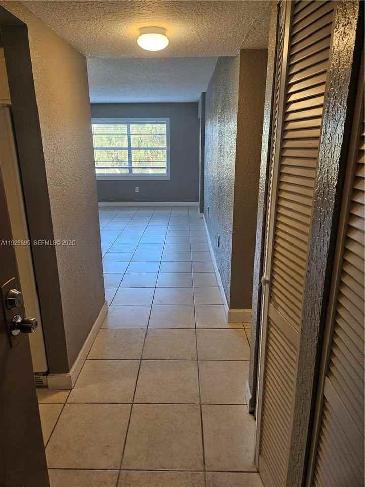 4314 Nw 9th Ave #5-3A - Photo 4 of 16