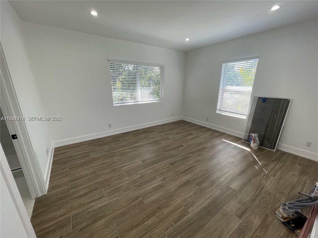 1051 Sw 8th Ave #1051 - Photo 6 of 15