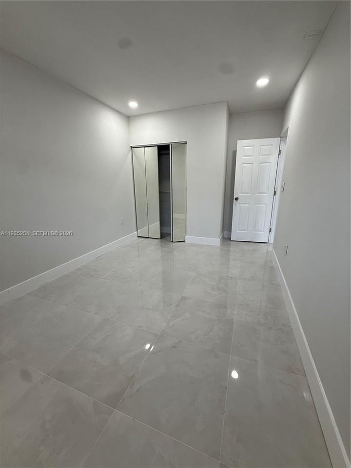 3445 Sw 62nd Way #3445 - Photo 6 of 6