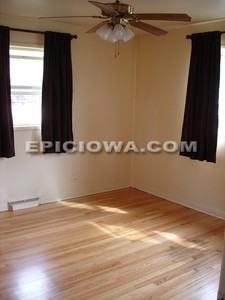 2315 14th Ave #1 - Photo 3 of 8