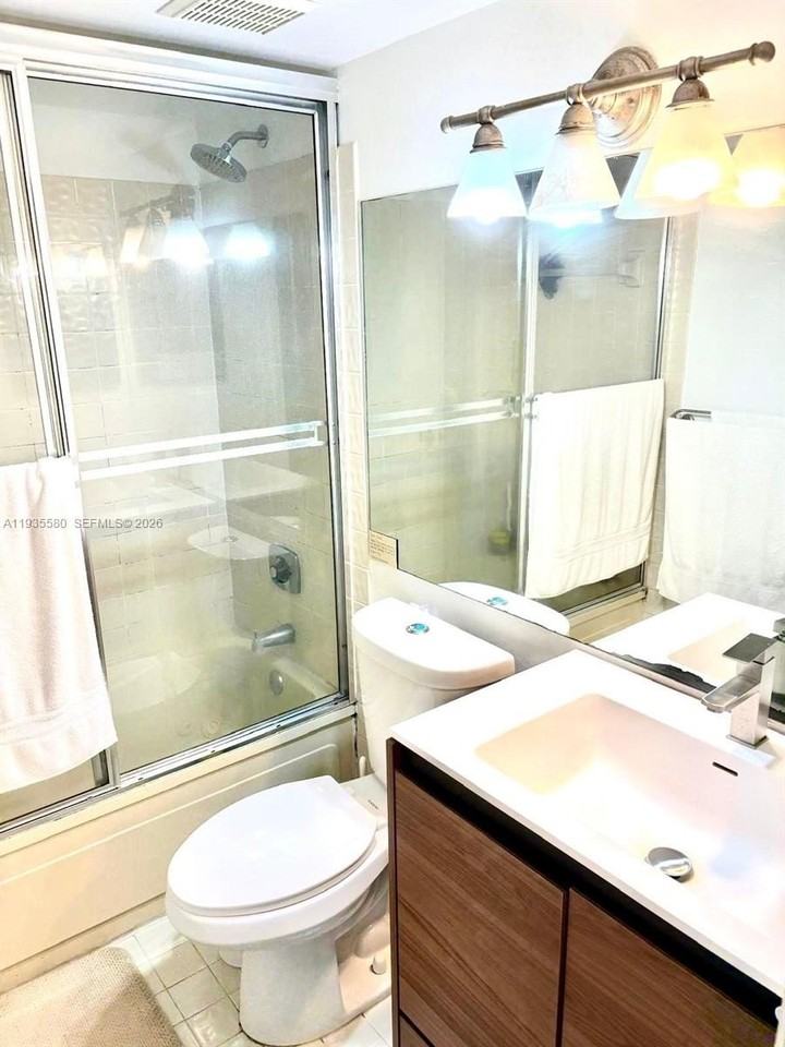 11216 Sw 12th St #104 - Photo 7 of 10