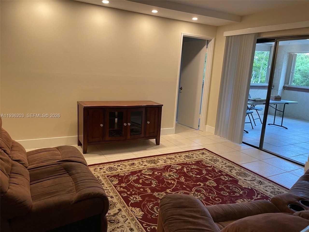 9040 Sw 125th Ave #D307 - Photo 3 of 8