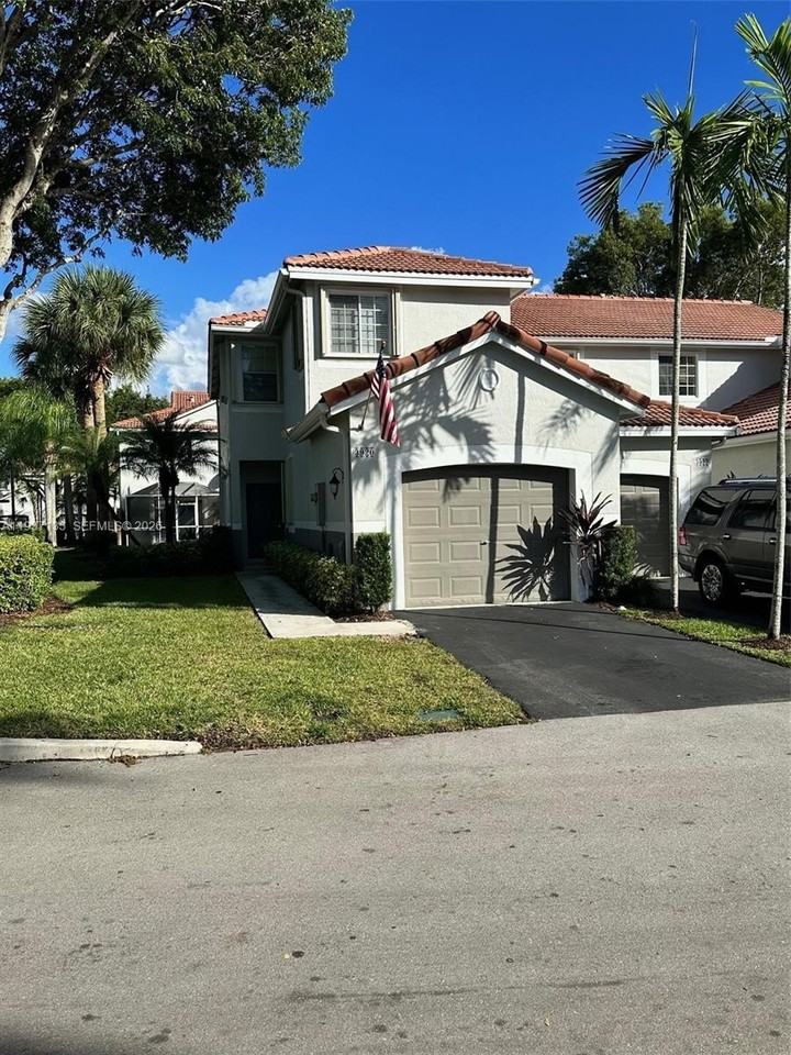 3920 San Simeon Ln #3920 - Photo 2 of 25