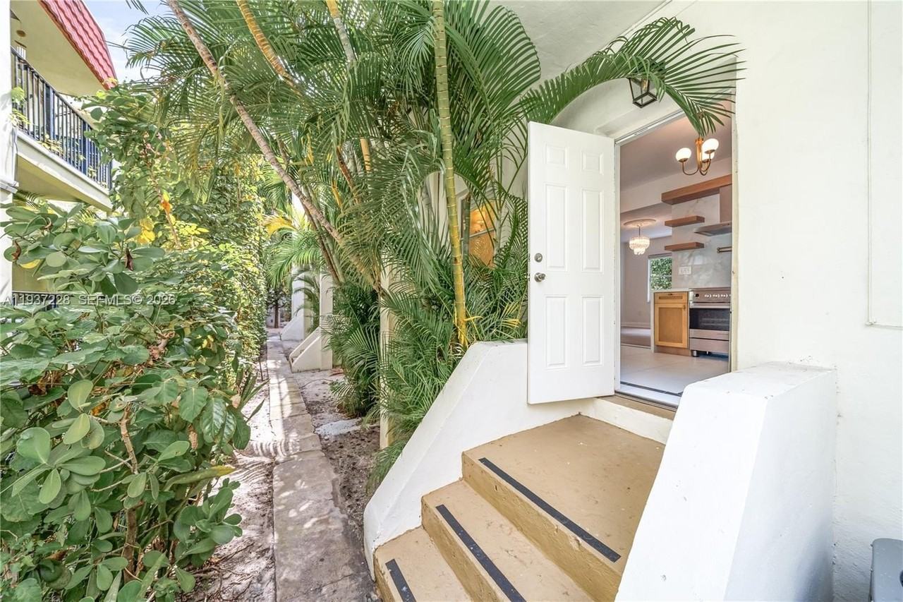 726 Meridian Ave #3 - Photo 7 of 24