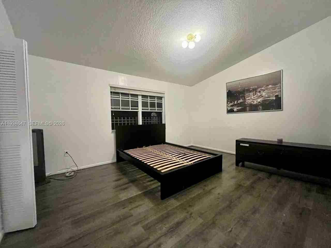 505 Nw 109th Ave #505 - Photo 2 of 5