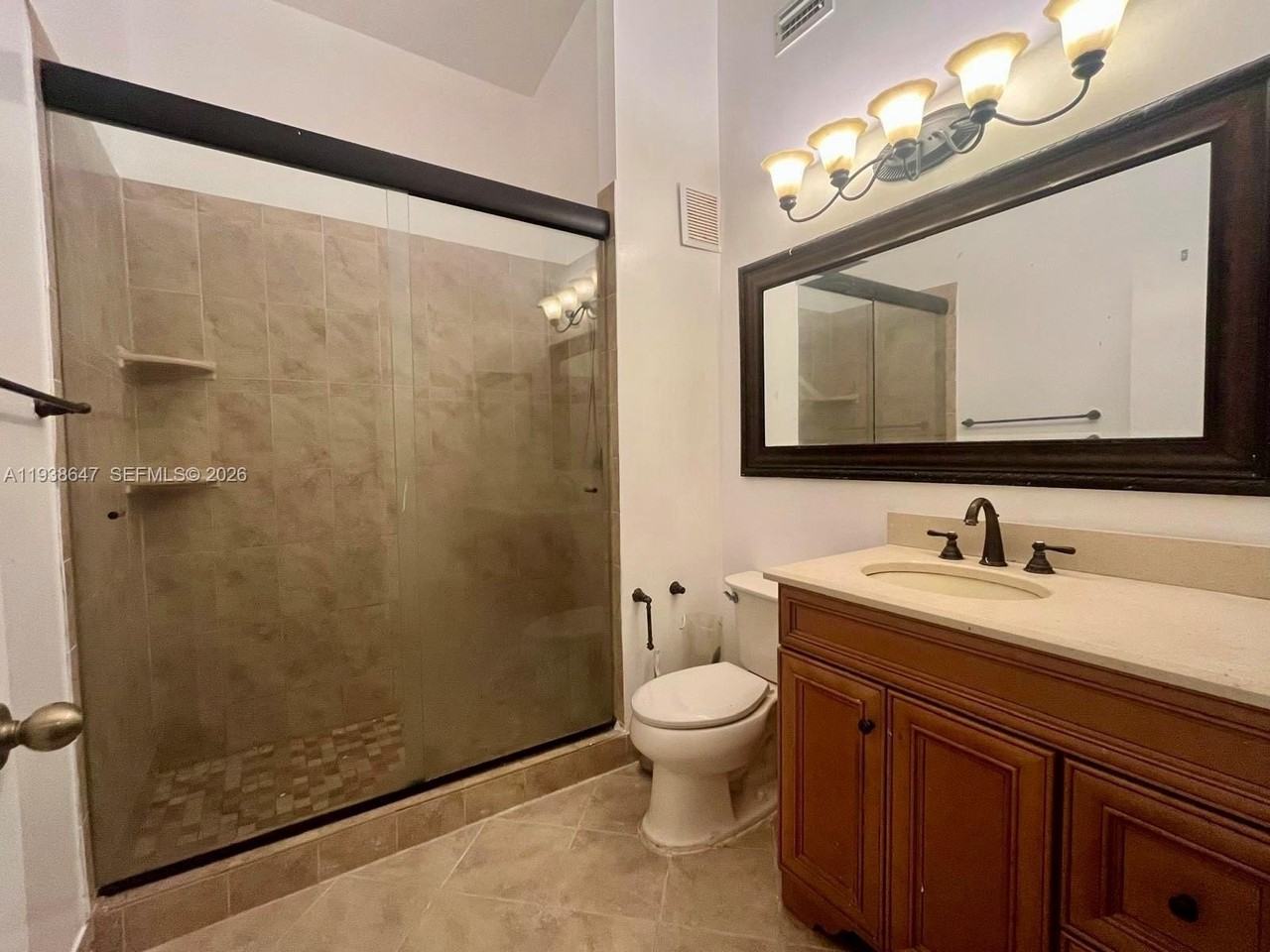 505 Nw 109th Ave #505 - Photo 4 of 5