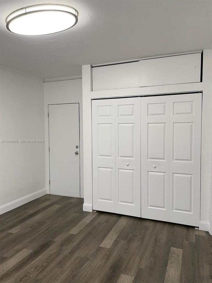 119 Menores Ave #4 - Photo 3 of 7