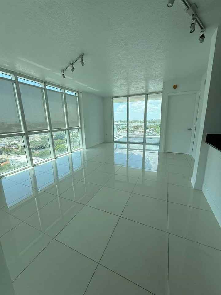 1871 Nw South River Dr #1503