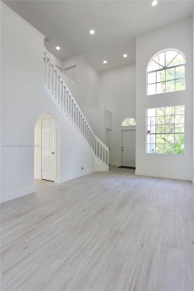 239 Nw 107th Ave - Photo 5 of 19