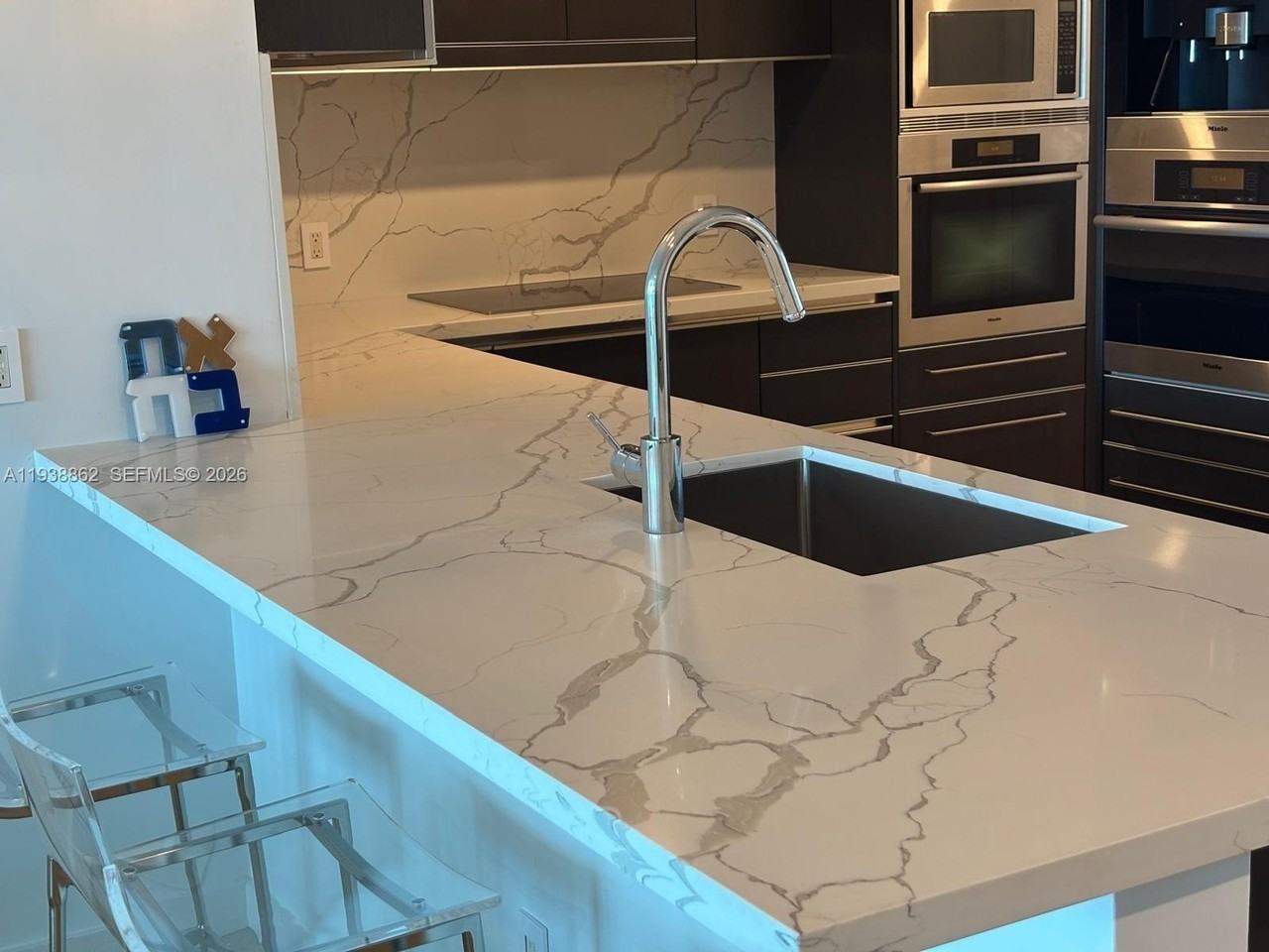 17001 Collins Ave #2702 - Photo 7 of 33