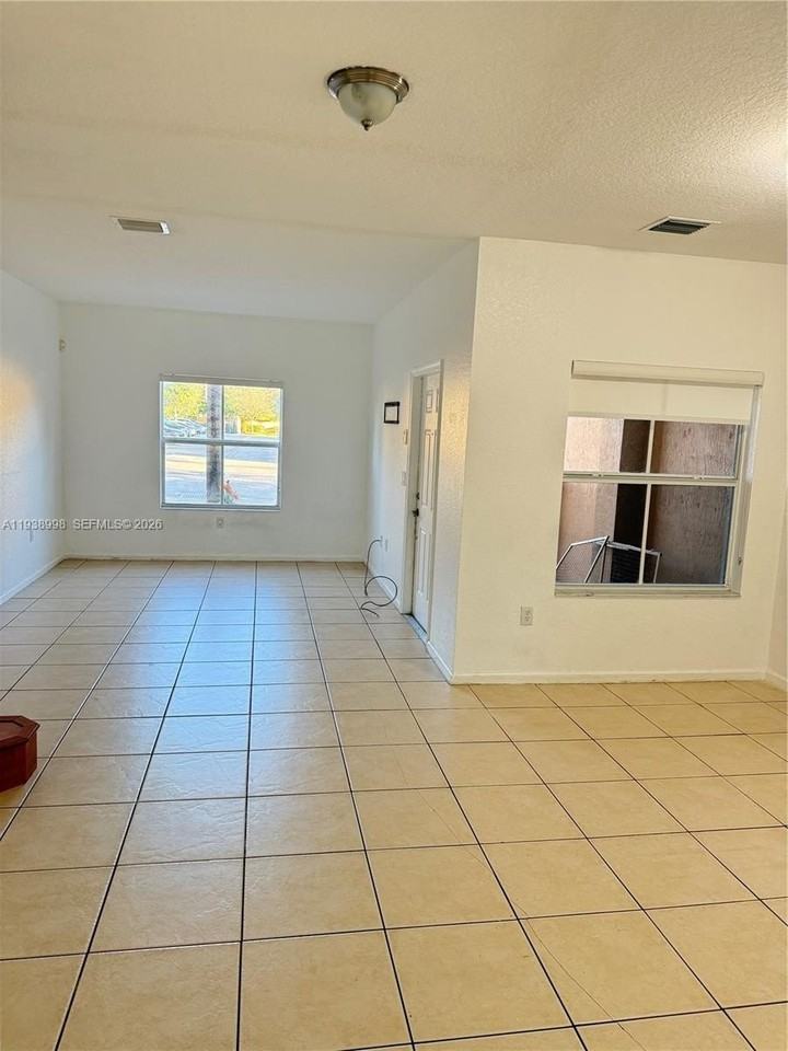 12260 Sw 27th St #1303 - Photo 7 of 50