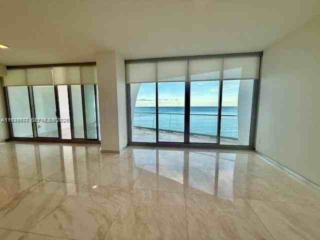 16901 Collins Ave #1202 - Photo 6 of 34