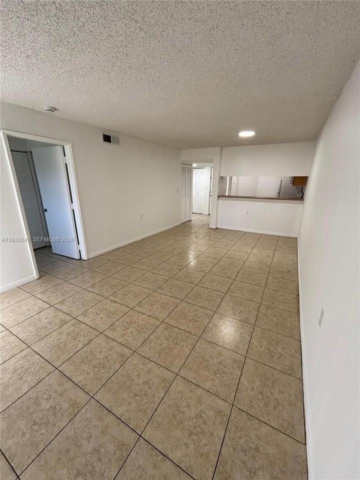 947 Lake Terry Dr #D - Photo 2 of 9