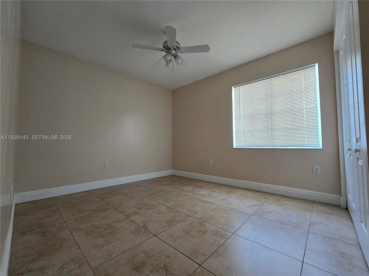 26031 Sw 130th Ave #26031 - Photo 5 of 13