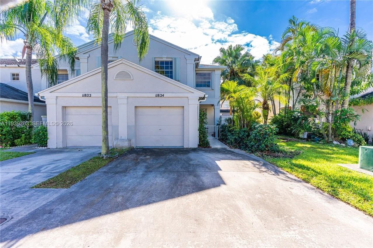 11824 Sw 99th St - Photo 2 of 38