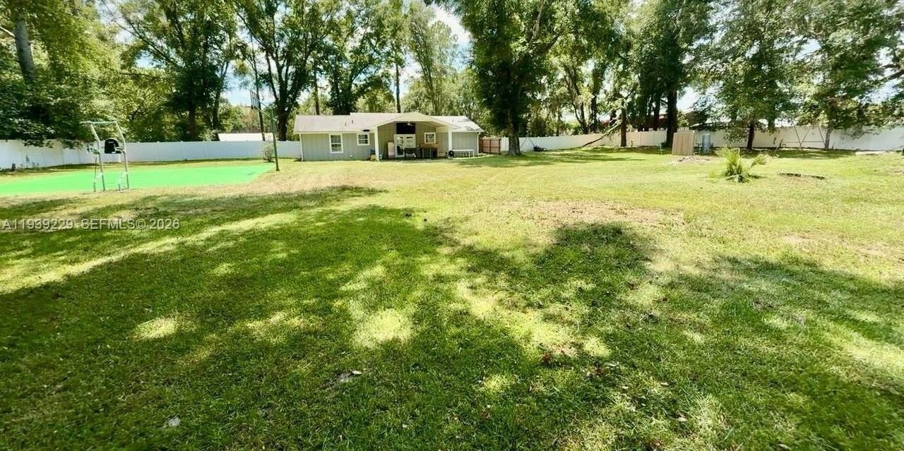 399 Sw Broderick Dr #399 - Photo 5 of 36