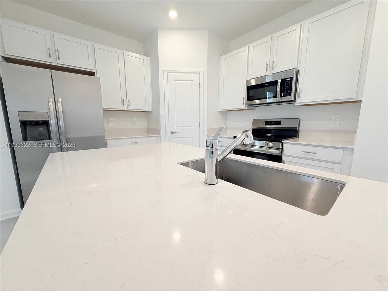 2513 Spring Tune Aly #0 - Photo 2 of 17