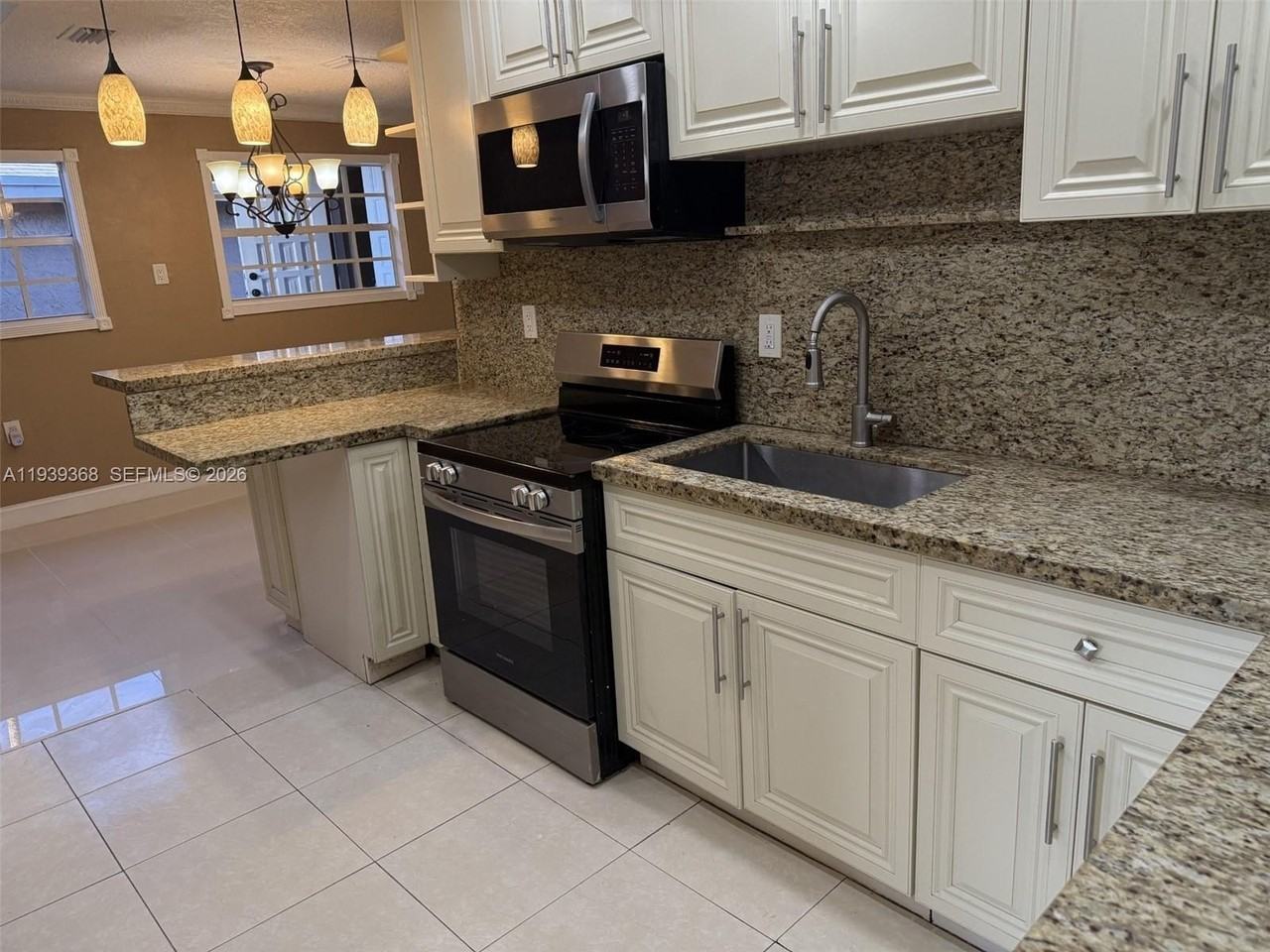 8071 Sw 24th Pl #PL - Photo 5 of 18