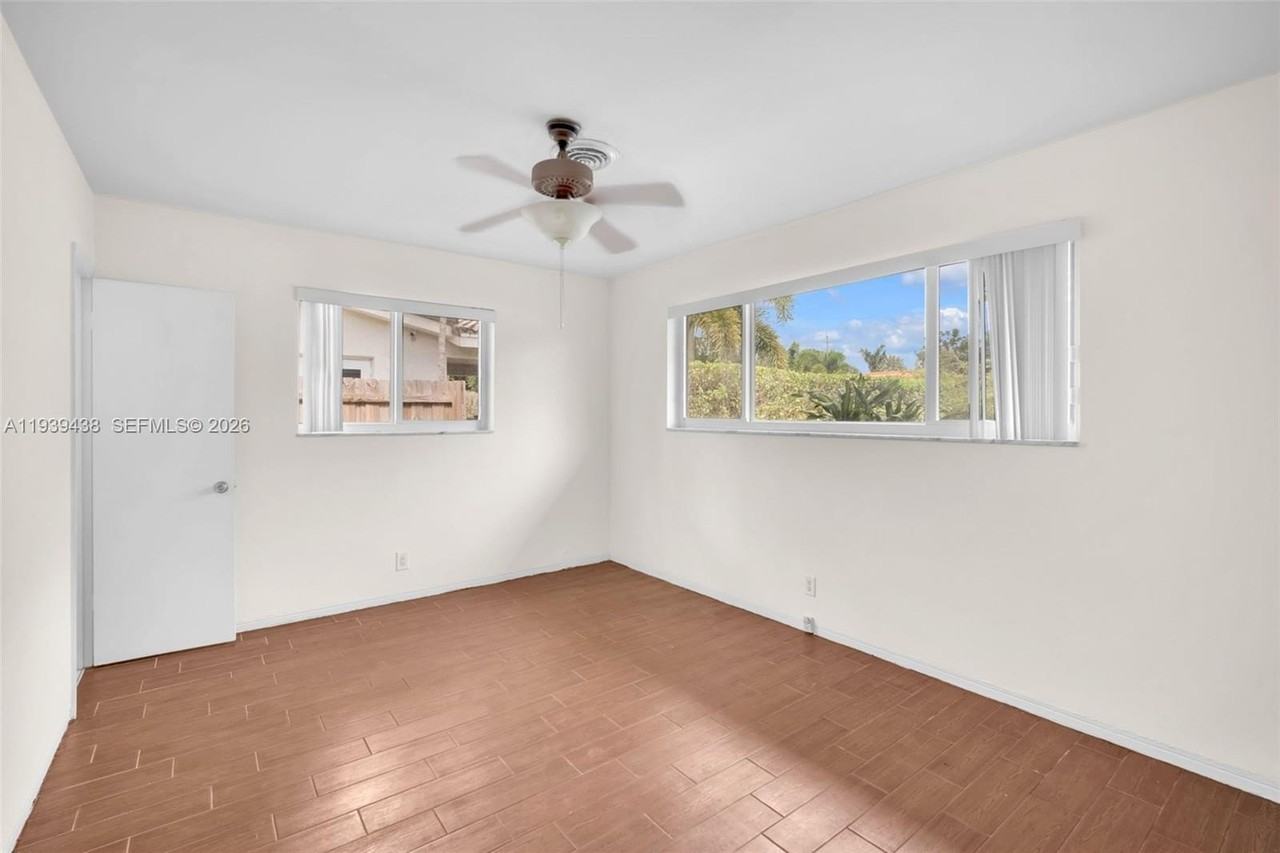 5133 Ne 18th Ter #5133 - Photo 5 of 32