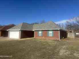 10860 Ridgefield Dr - Photo 1 of 1