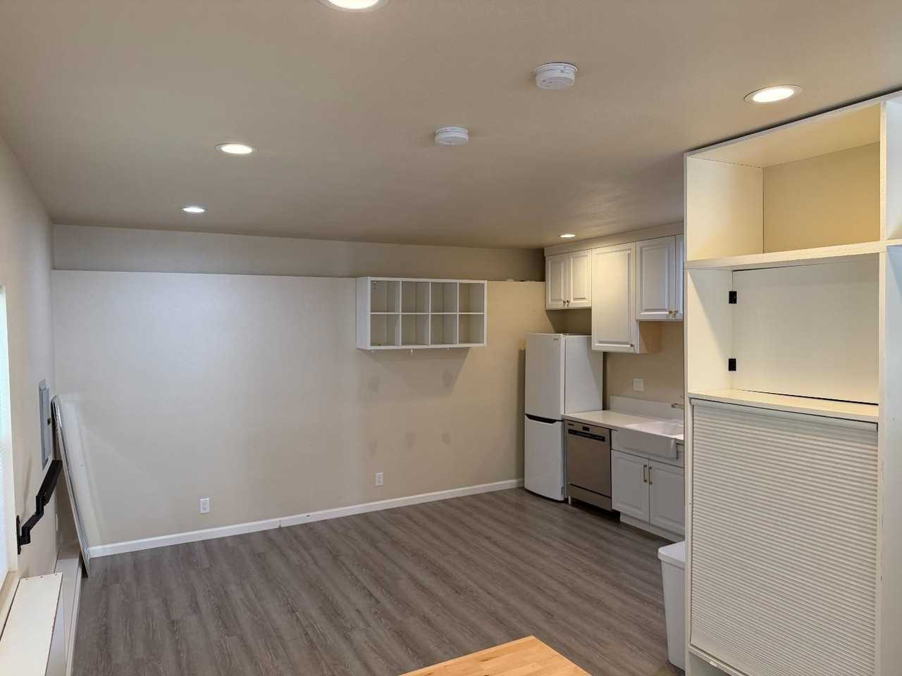 32 Cambridge St - Photo 3 of 8