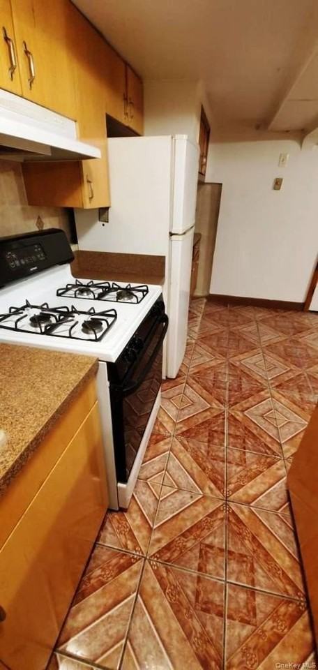 2536 76th St Unit 1 #1 - Photo 2 of 22