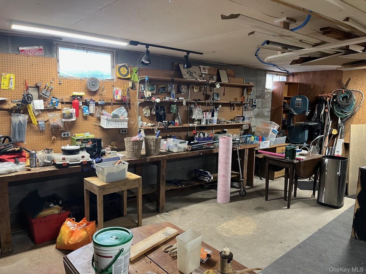 178 Barnes Road unit: Main House #MAIN - Photo 7 of 38