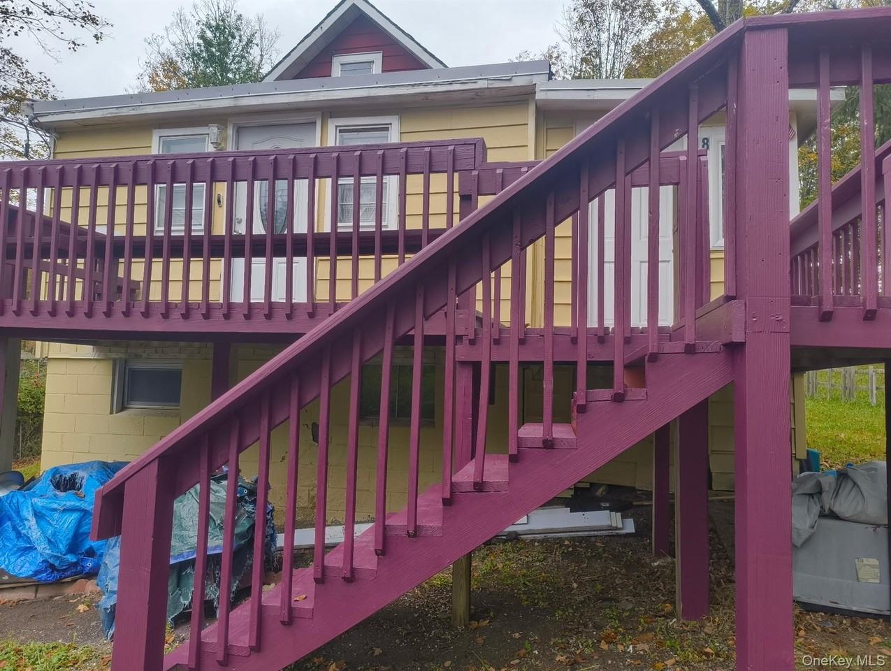 18 Maple St - Photo 3 of 6