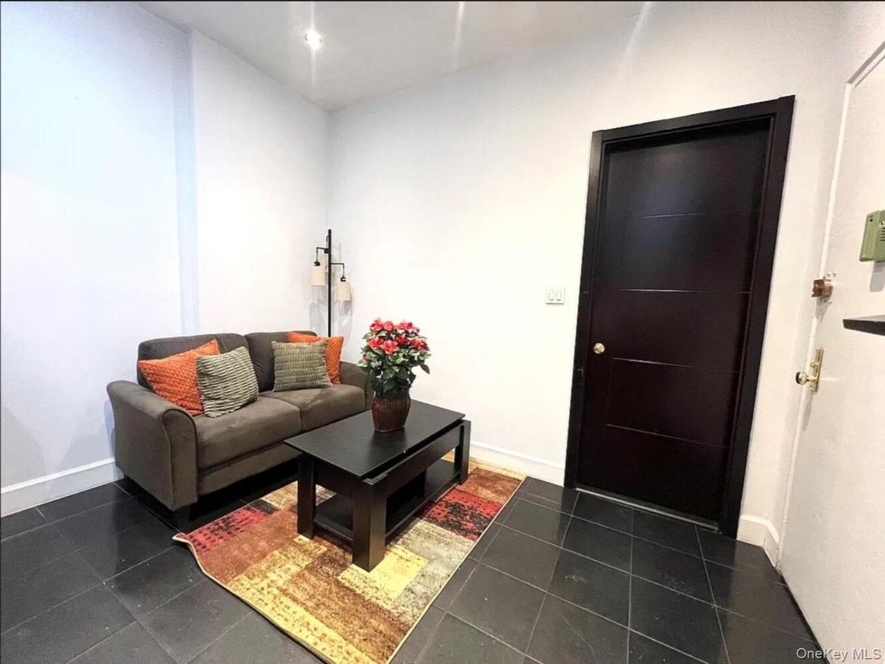 21 W 106th St Apt 1a #1A - Photo 2 of 6