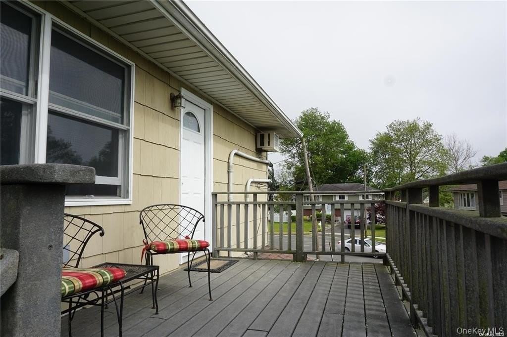 15 Reed Dr - Photo 3 of 12