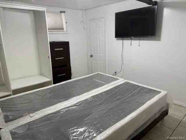 11317 209th St - Photo 4 of 6