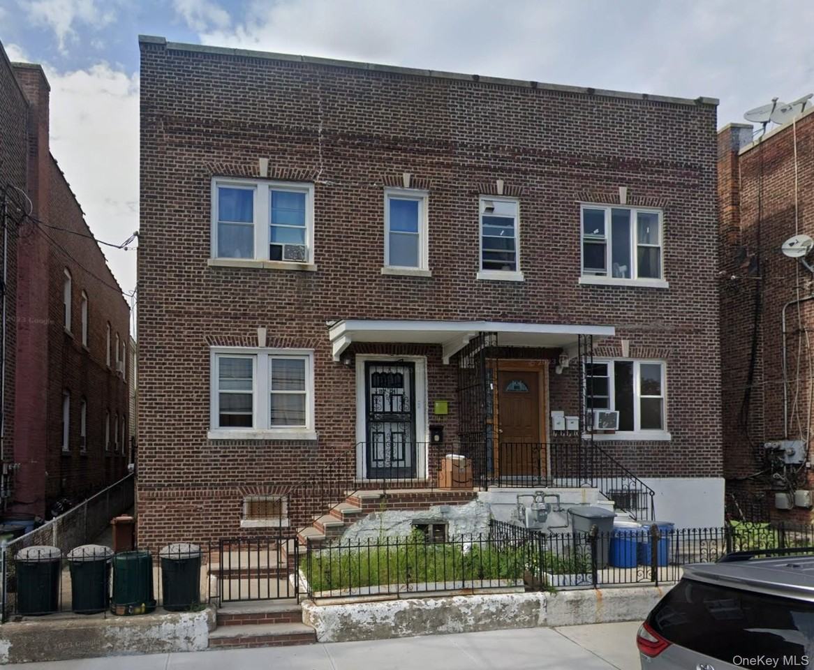 11221 15th Ave - Photo 6 of 6