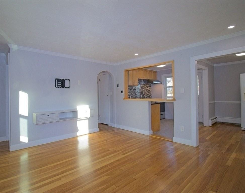 29 Durso Ave - Photo 4 of 34