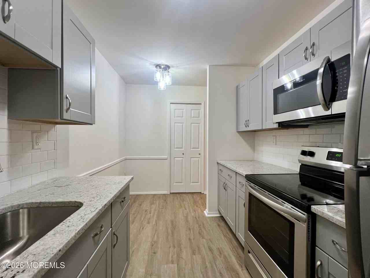 159 Cross Slope Ct Unit B #B - Photo 2 of 15