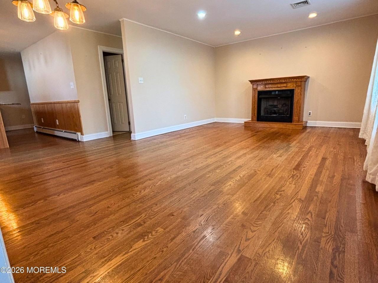 16 Maryland Ave - Photo 2 of 18