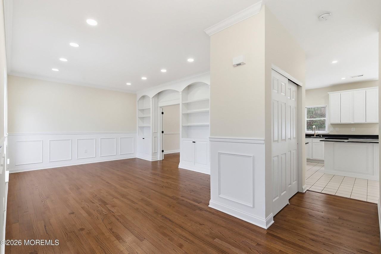 1217 Wilkinson Dr - Photo 6 of 42