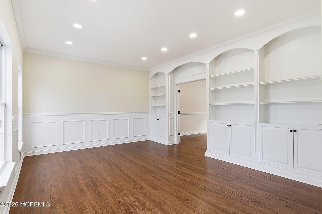 1217 Wilkinson Dr - Photo 7 of 42