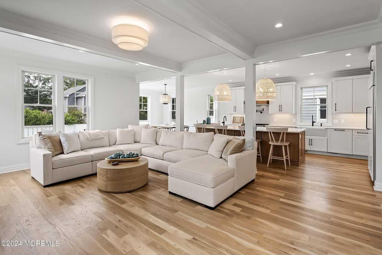 555 Sussex Ave - Photo 6 of 28