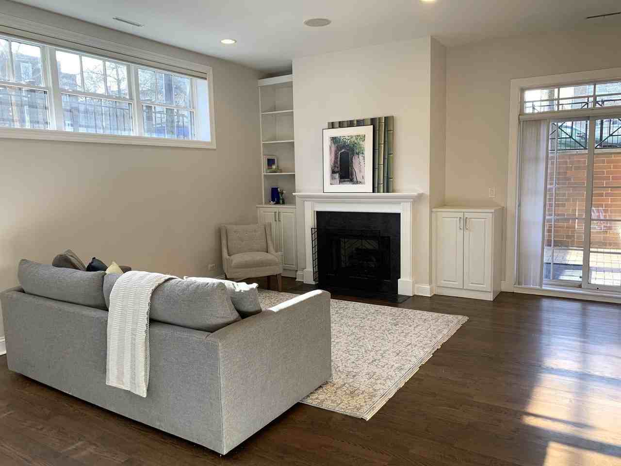 1324 W Pratt Blvd Apt 1w #1W - Photo 2 of 14