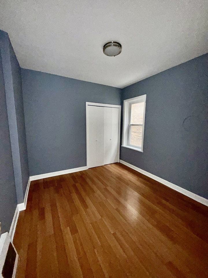 1741 N Mayfield Ave Apt 1 #1 - Photo 7 of 9