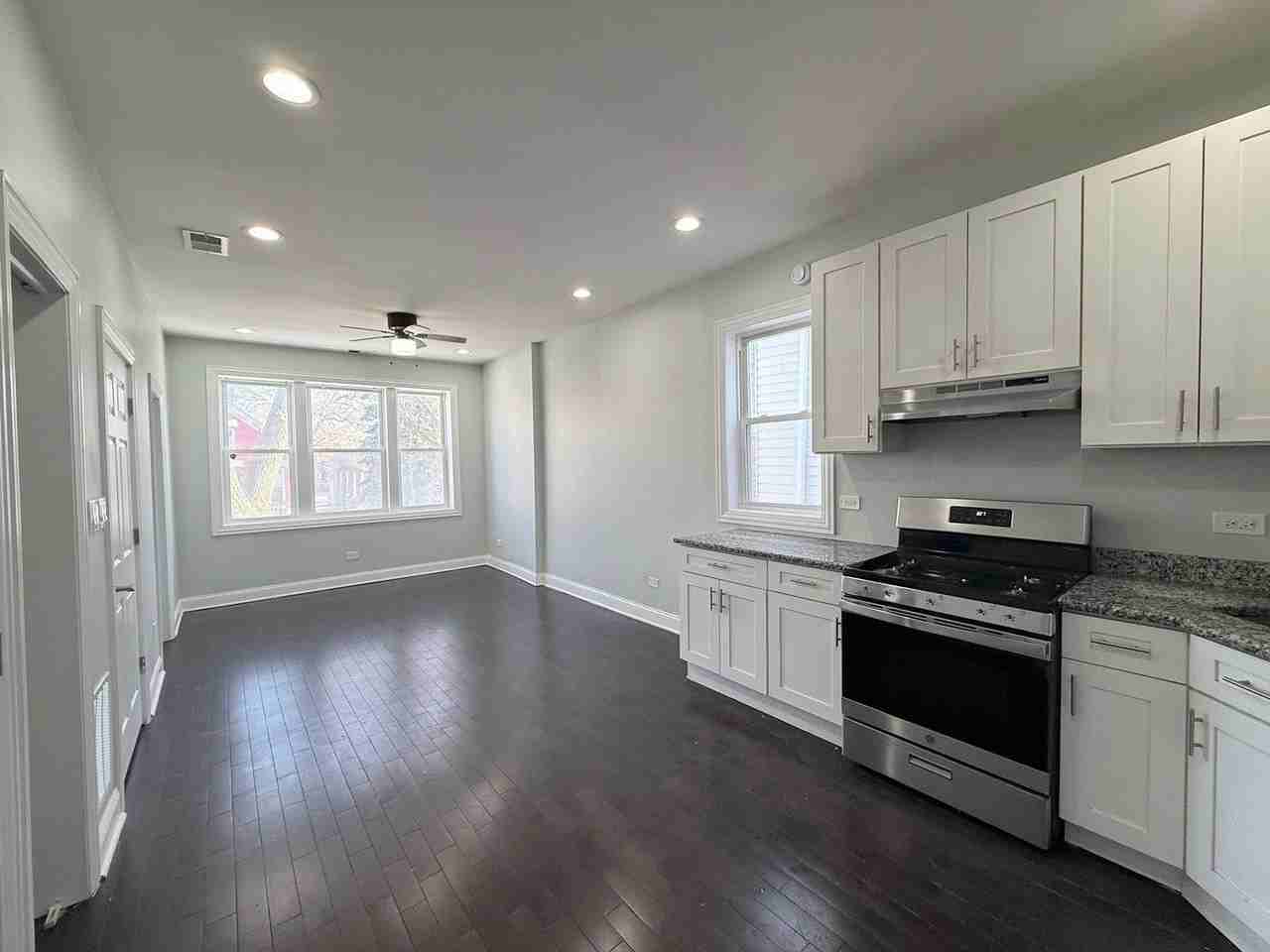 1520 S Kedvale Ave Unit 2 #2 - Photo 5 of 22