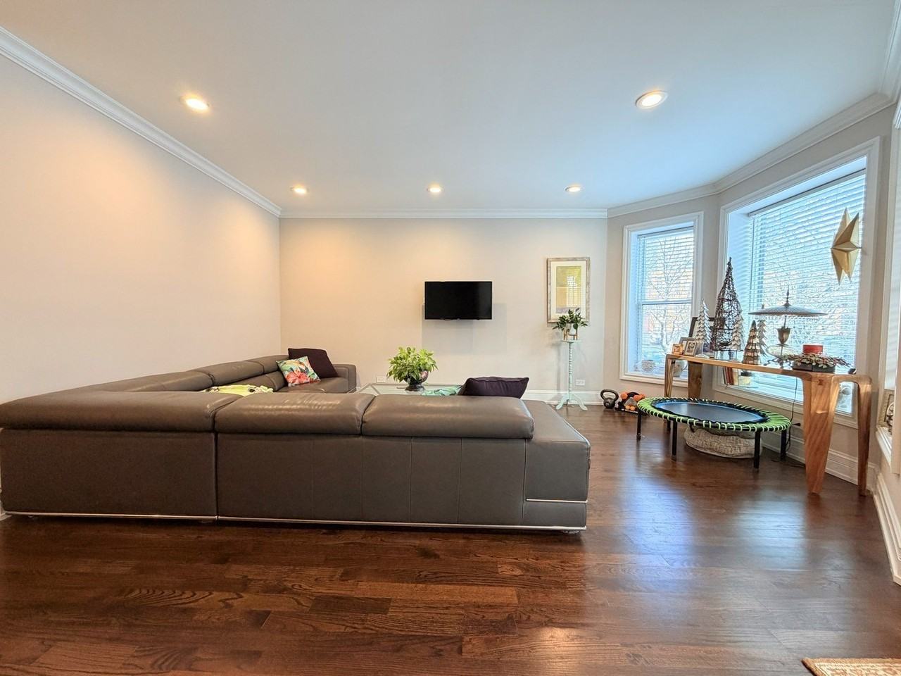 3646 N Fremont St Apt 1 #1 - Photo 4 of 35