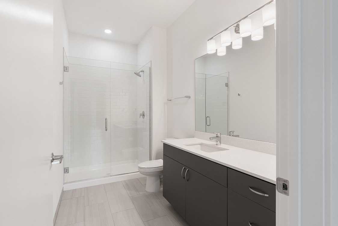 246 Green Bay Rd Apt 211 #211 - Photo 7 of 12