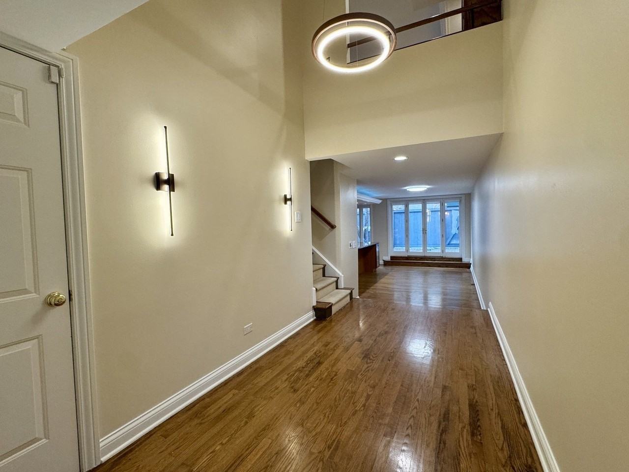 1628 N Mohawk St - Photo 2 of 18