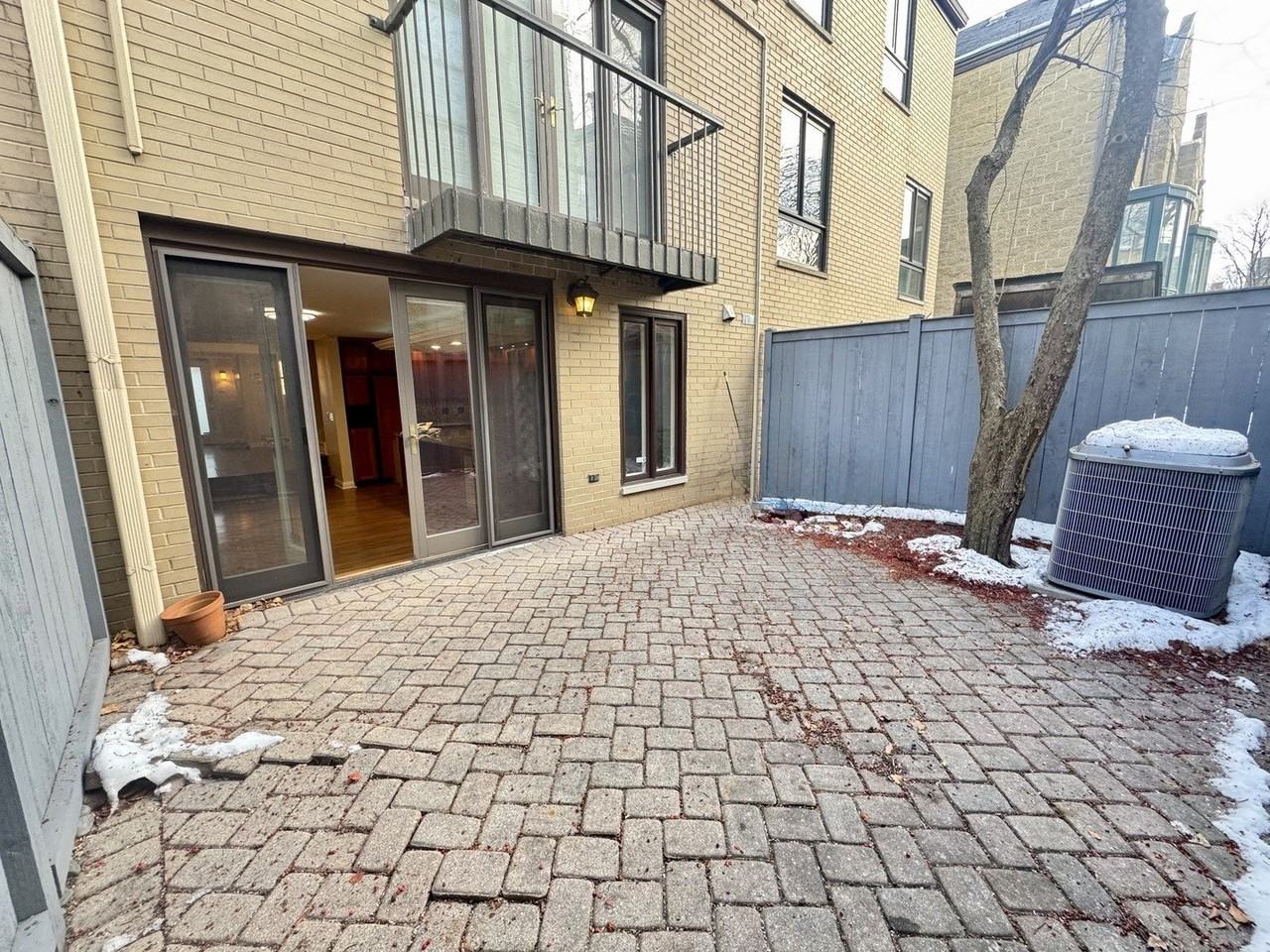 1628 N Mohawk St - Photo 6 of 18