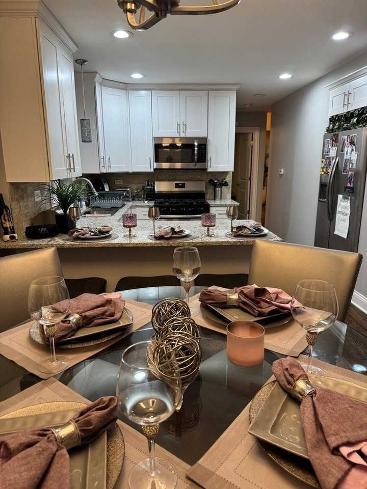 1216 W 95th Pl - Photo 6 of 22